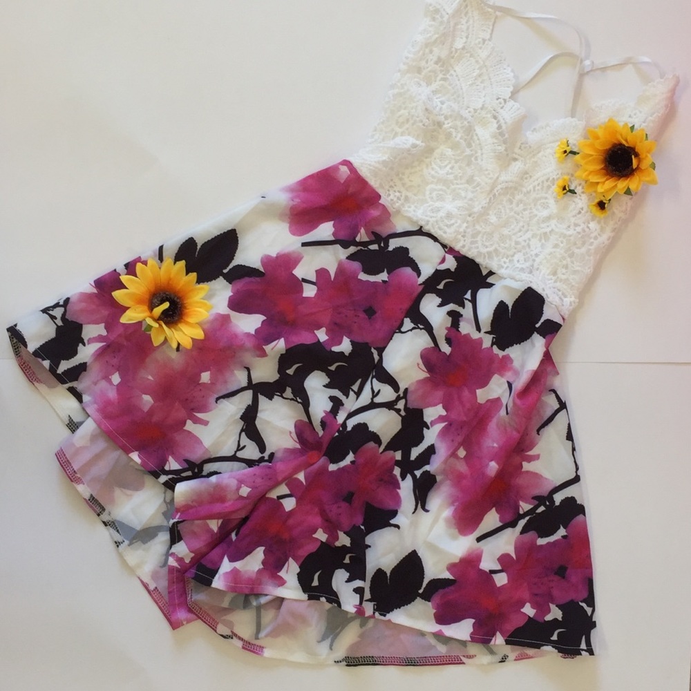 Floral Lace Romper